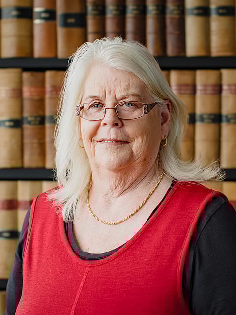 Carolyn Anstis, Accounts at Carlile Dowling